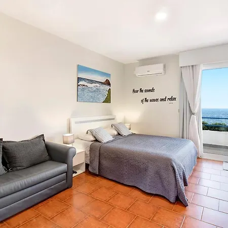 Ninho Gaivota * Порту-Мониш