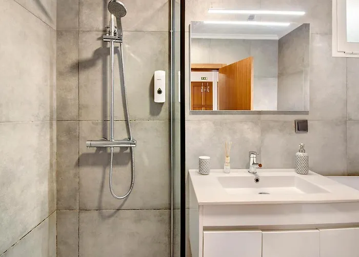 Ninho Gaivota Porto Moniz